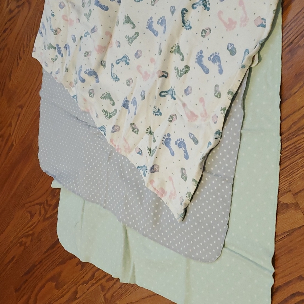 Cotton Lightweight Receiving Blankets (3)